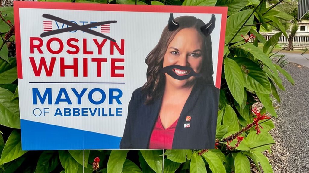 Abbeville Police Lawsuit - Roslyn White